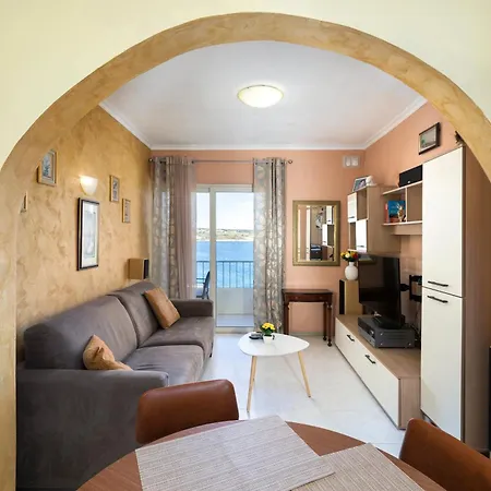 Cosy1 Bedroom Apartment With Balcony & Sea Views - Close To Mellieha Bay Exterior photo